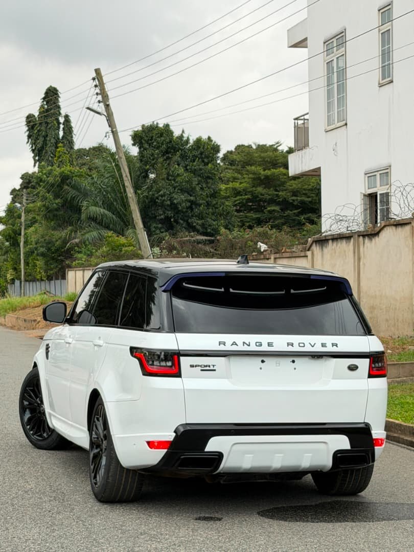 Range Rover Sport HSE detail